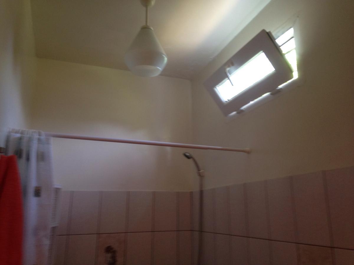 Hôtel Изабелла à Pizunda Extérieur photo