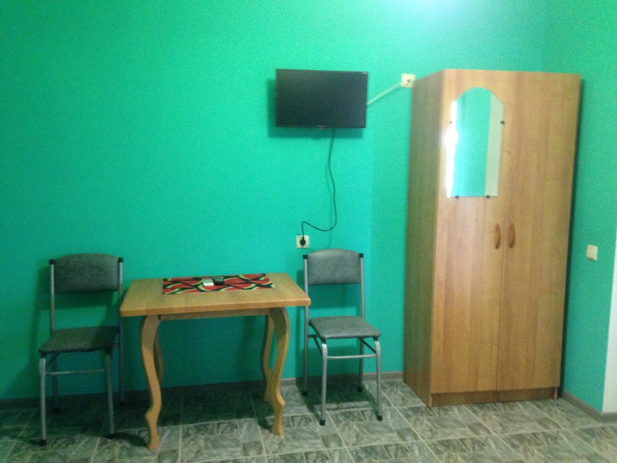 Hôtel Изабелла à Pizunda Extérieur photo