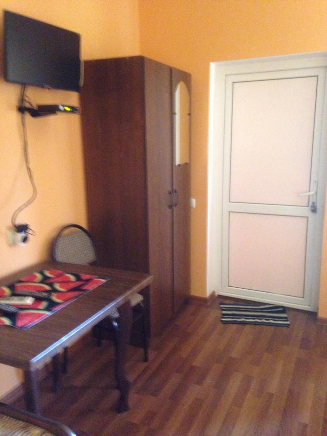 Hôtel Изабелла à Pizunda Extérieur photo