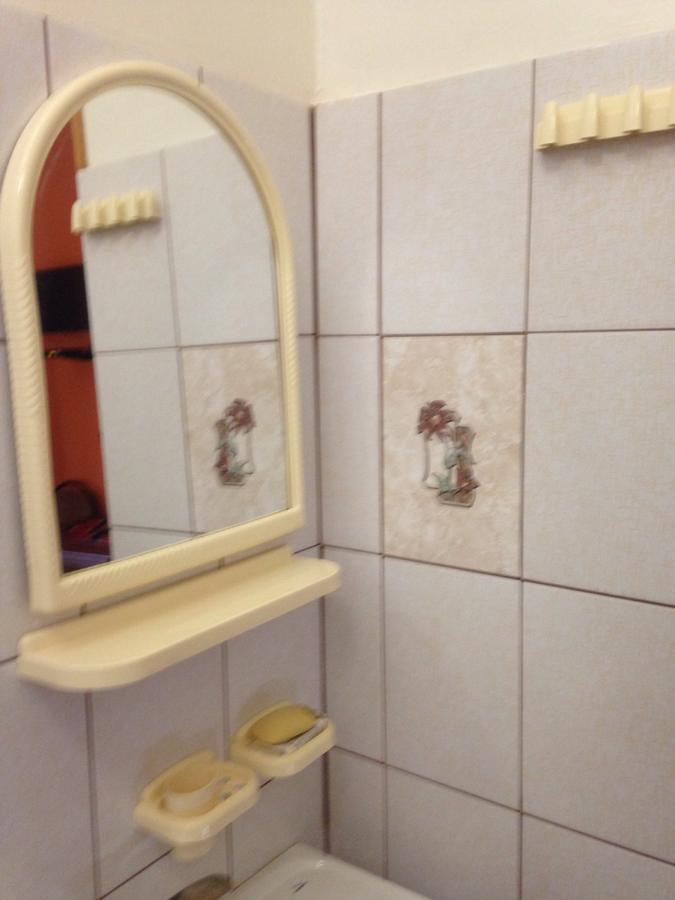 Hôtel Изабелла à Pizunda Extérieur photo